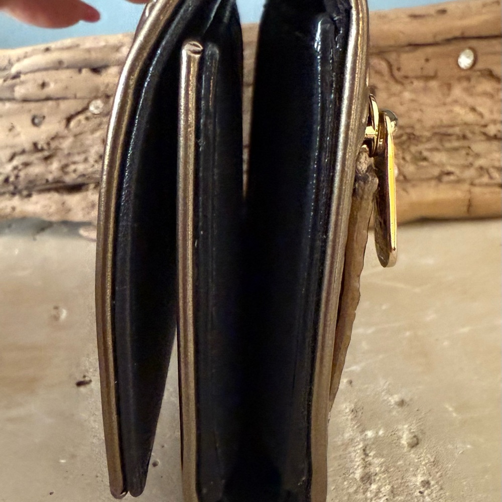 DIOR Diorama Gold Micro-Cannage Elancee Wallet - Picture 3 of 13